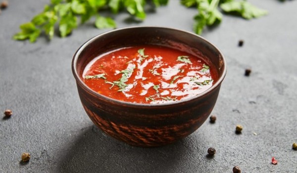 Пряный соус из помидоров с беконом - вкусный рецепт